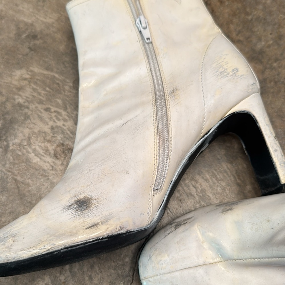 Jeffrey Campbell White Ankle Booties - Picture 7 of 9